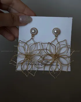 گوشواره دخترانه