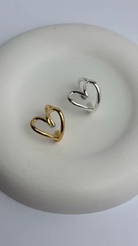 Heart ring