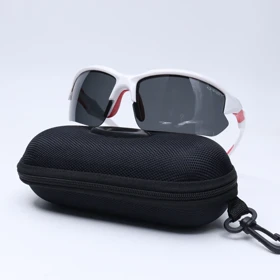 عینک برند OAKLEY کد 181333