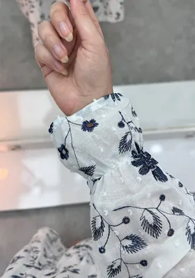 پیراهن خامه دوزی میا