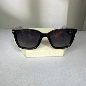 عینک دیوید بکهام مدل David Beckham old 7071 (فریم نقره ای مشکی)