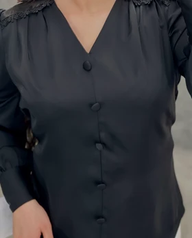 شومیز سرشانه نواری