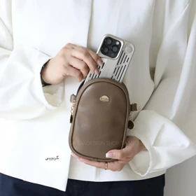 کیف زنانه دوشی - پاسپورتی مدل میرنا