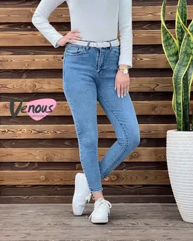 شلوار جین آبی روشن