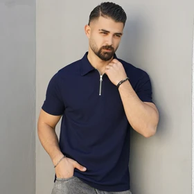 تیشرت مردانه یقه زیپ‌دار سرمه ای مدل Arban