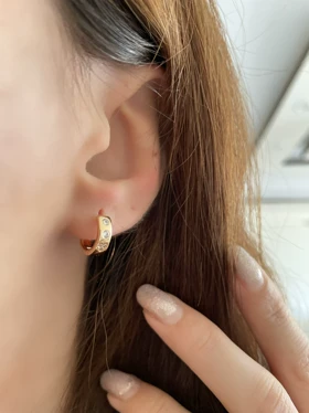 گوشواره های ژوپینگ