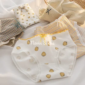 شورت توت فرنگی زرد (سایز 38 الی 42)