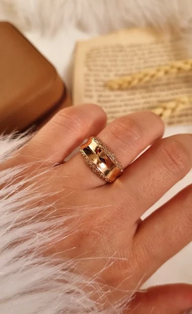 انگشتر طرح طلا A28