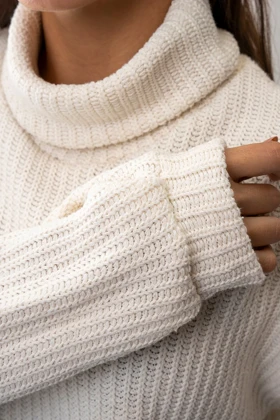 بافت یقه اسکی آستین بلند زنانه