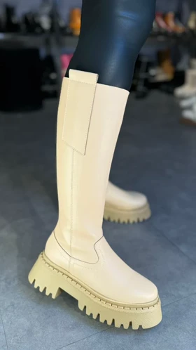 بوت چکمه بلند کد:6924