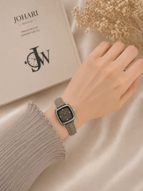 ساعت مچی زنانه مربع چرمی کد W464 (نسکافه ای)