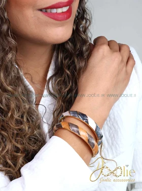 دستبند- بنگل زنانه میناکاری گلد کد B2186