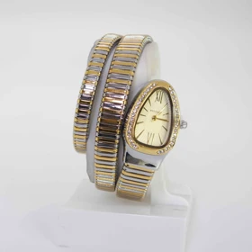 ساعت مچی زنانه دستبندی بولگاری ماری Bvlgari 2207 (بند نقره ای طلائی با صفحه طلائی)