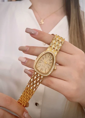 ساعت زنانه لوکس برند Bvlgari نگین‌دار