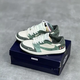 کفش نایک ایر جردن وان لو تراویس اسکات گوچی Nike Air Jordan 1 Low Travis Scott Gucci