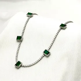 نیم ست فوق العاده نگین مربعی زمردی جذاب طرح بهرخ به معنای زیباچهره