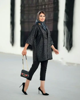 مانتو یقه آرشال آستین پاکتی