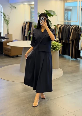 کراپ دامن ملیکا