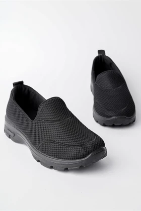 کفش راحتی زنانه muggo