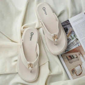 دمپایی لاانگشتی زنانه مدل ws1118