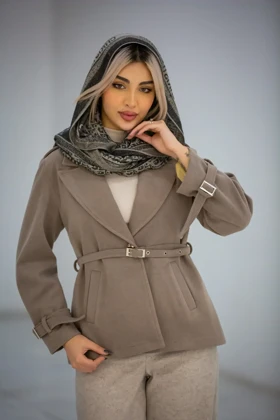 پالتو زنانه لامر تک دکمه کمر پرچ (نسکافه ای)
