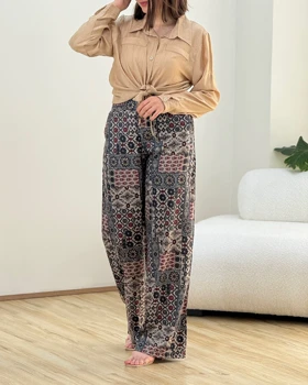 شلوار بگ گل‌دار