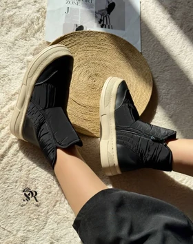 بوت چرم حوله ای