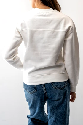 تیشرت آستین بلند دورس سرشانه افتاده زنانه