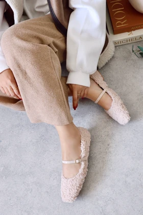 کفش پاشنه‌بلند کلاسیک زنانه polka-store polka-store