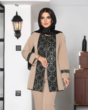 مانتو کتی مازراتی پولکدوزی یقه گرد