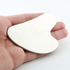 ماساژور دستی صورت مدل گواشا (نقره‌ای)