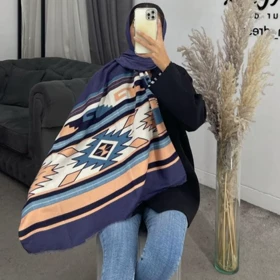 شال پایین طرح دار