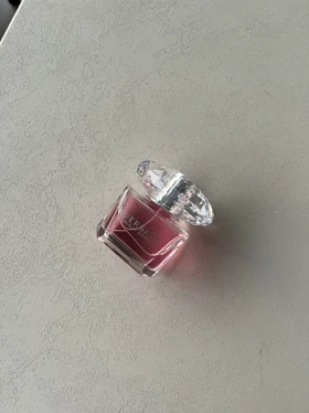 عطر زنانه ورساچه برایت کریستال Versace Bright Crystal