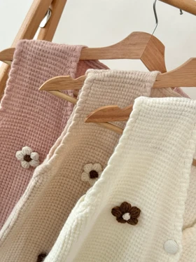 وست بافت گل‌دار کد 2