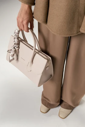 کیف دستی و دوشی زنانه دیوید جونز DAVID JONES مدل CM7416