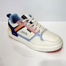 کفش کتانی ویکو با زیره عالی و کفی طبی کرم