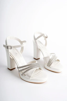 کفش پاشنه‌بلند کلاسیک زنانه اورجینال میرانین meyranin-ayakkabilari