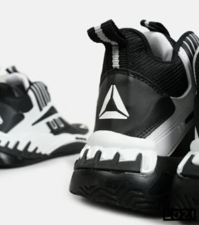 کفش کتانی ساق‌دار سفید مشکی Reebok Shaq Attaq