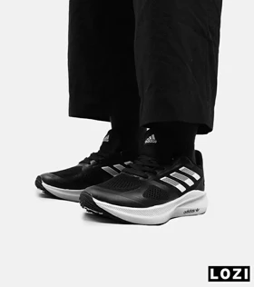 کفش کتانی مردانه و زنانه مشکی سفید Adidas SWIFT
