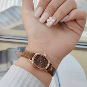 ساعت مینیمال دخترونه