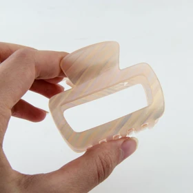 کلیپس زنانه مدل مربعی شفاف