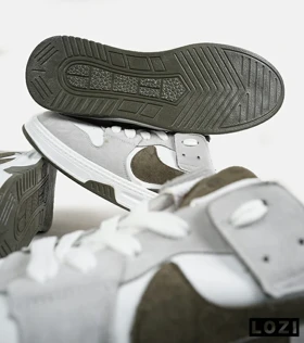 کفش کتانی مردانه و زنانه سفید طوسی زیتونی نایک NIKE AIR FORCE