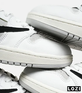 کفش کتانی مردانه سفید طوسی مشکی NIKE travis scott