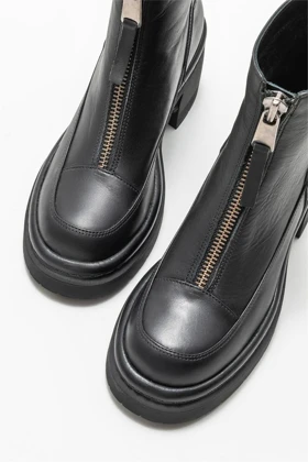 بوت و نیم بوت زنانه اله elle