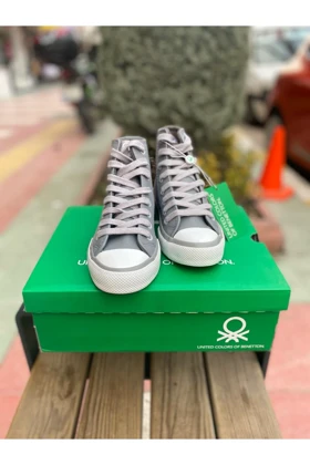 کفش پیاده روی زنانه benetton