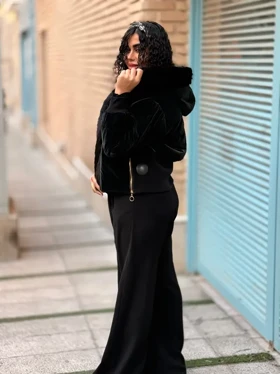 کاپشن کلاه دار