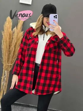 پالتو چهارخونه داخل ببعی