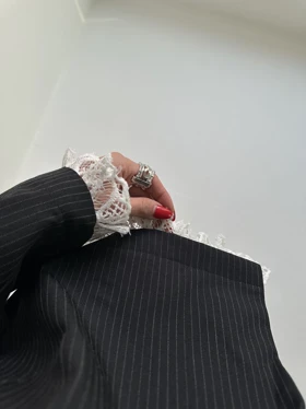 ست کت و شلوار دیپلمات آستین توری