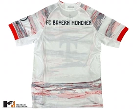 تیشرت پلیری بایرن مونیخ فصل 2025