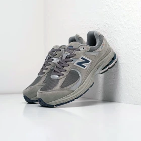 کفش روزمره مردانه نیوبالانس مدل 2002RA